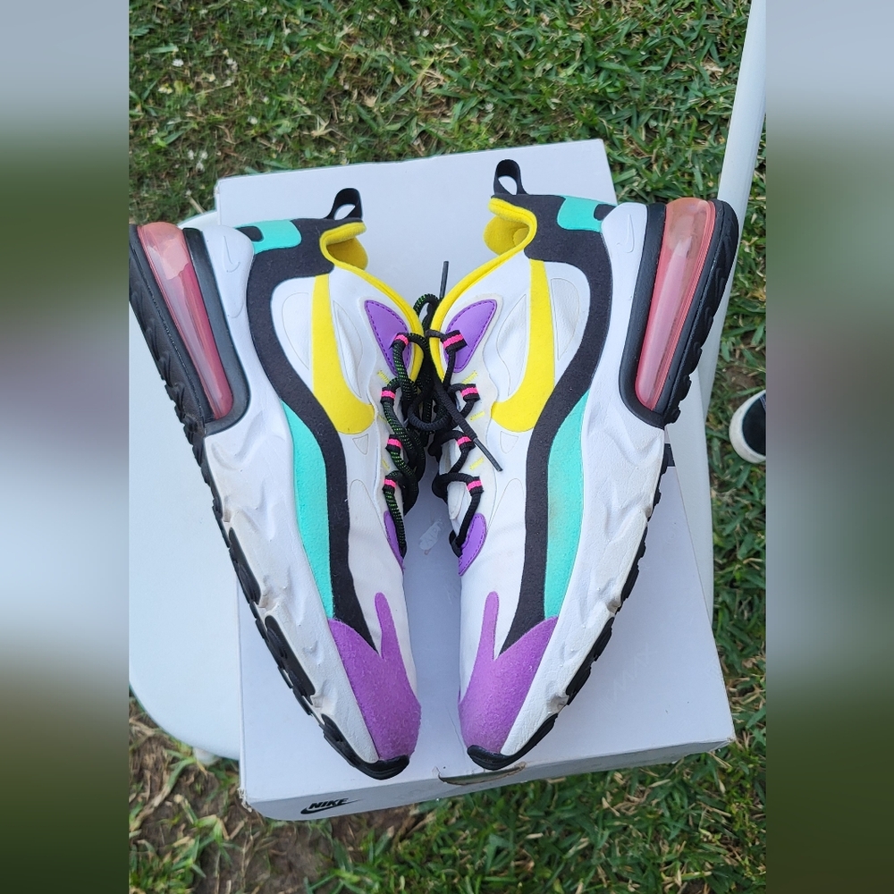 Air Max 720 - Picture 3 of 6